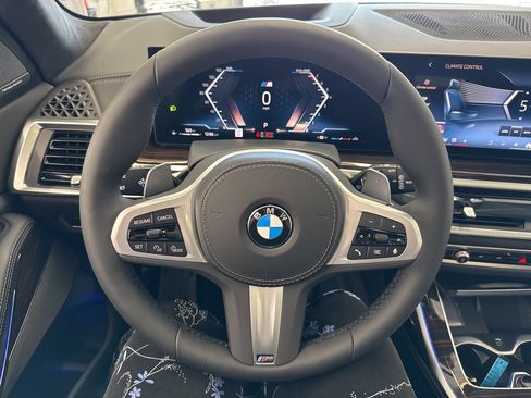 New 2026 BMW X7 xDrive40i w/ M Sport Package image 22