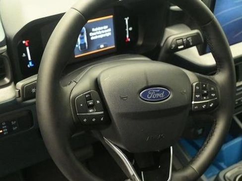 New 2026 Ford Maverick XLT w/ XLT Luxury Package FWD image 14