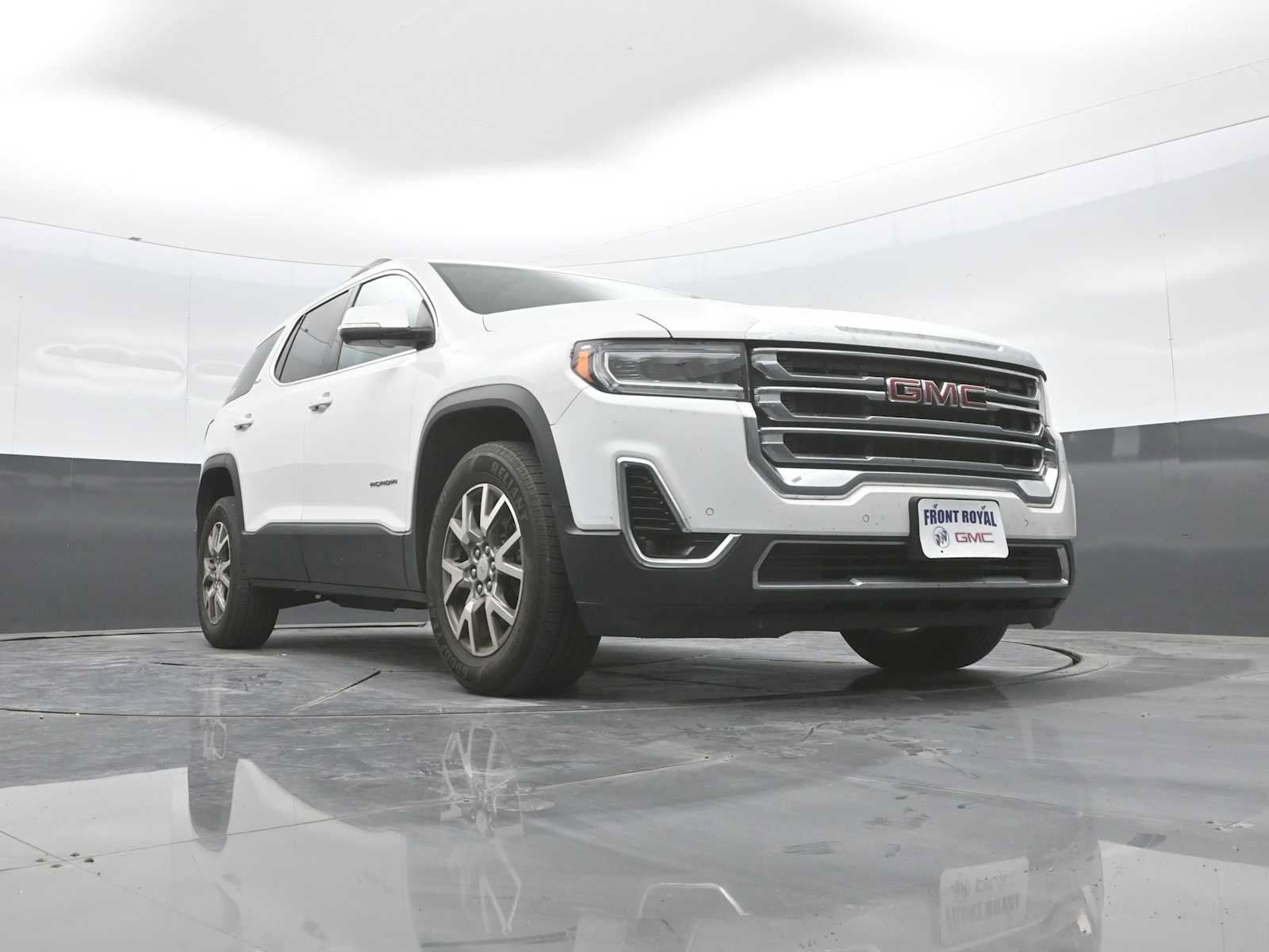 Used 2021 GMC Acadia SLT w/ LPO, Floor Liner Package AWD/4WD image 42