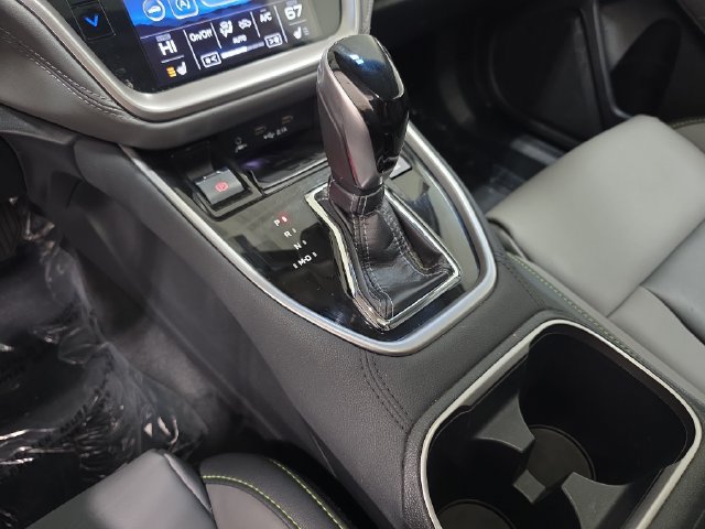 Used 2020 Subaru Outback Onyx Edition XT AWD/4WD image 25
