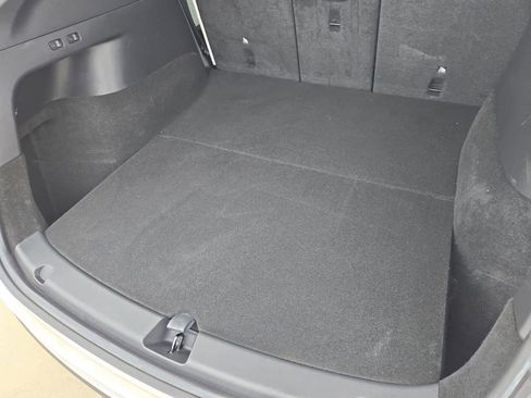 Used 2021 Tesla Model Y Performance image 28