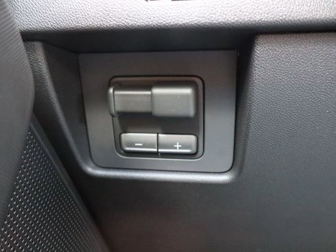 New 2026 Chevrolet Colorado W/T image 15