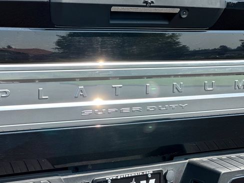 Used 2022 Ford F250 Platinum AWD/4WD image 26