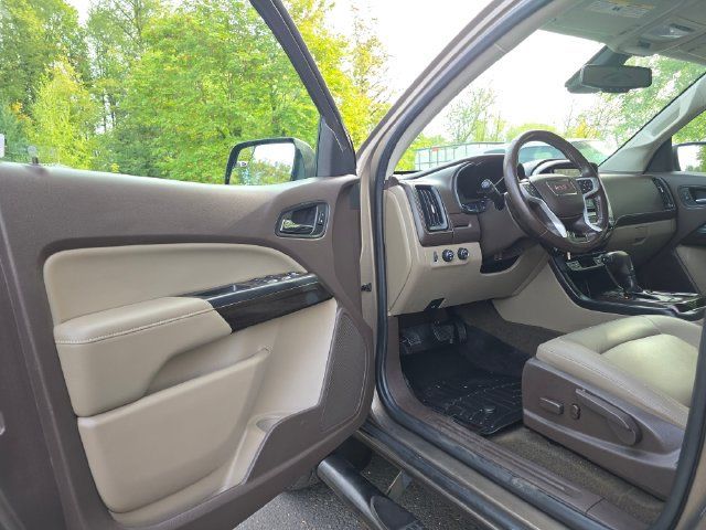 Used 2016 GMC Canyon SLT w/ Driver Alert Package AWD/4WD image 20