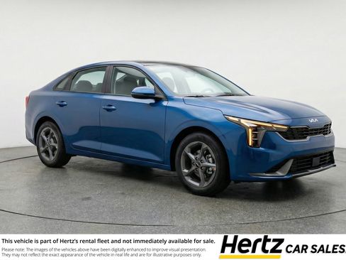 Used 2025 Kia K4 FWD image 1