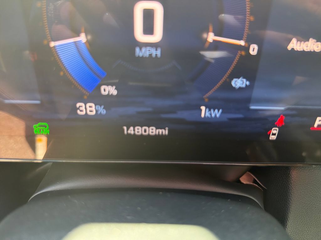 Certified 2024 Chevrolet Equinox EV RS AWD/4WD image 16