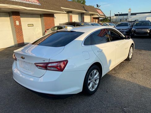 Used 2019 Chevrolet Malibu LT image 12