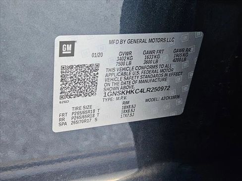 Used 2020 Chevrolet Suburban LT image 26