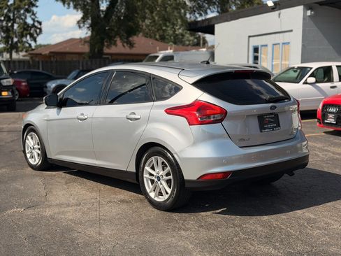 Used 2015 Ford Focus SE FWD image 6