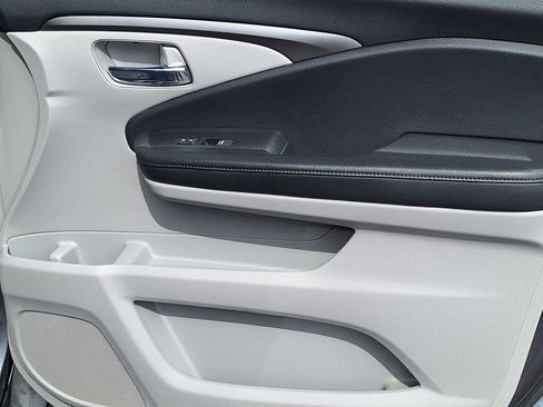 Used 2019 Honda Pilot EX-L image 31