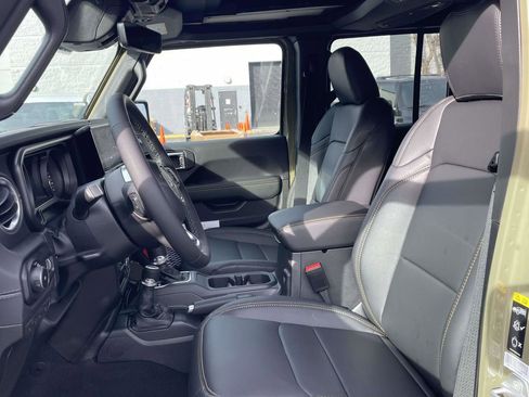 New 2026 Jeep Wrangler Sahara image 20