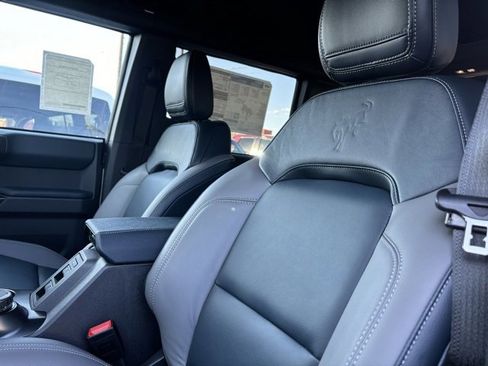 New 2024 Ford Bronco Outer Banks image 13