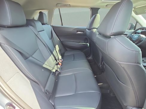 Certified 2026 Toyota Corolla Cross XLE w/ Convenience Package FWD image 16