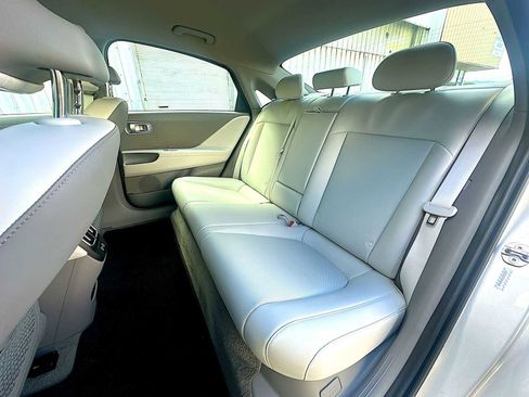 Used 2025 Hyundai Ioniq 6 SEL image 24