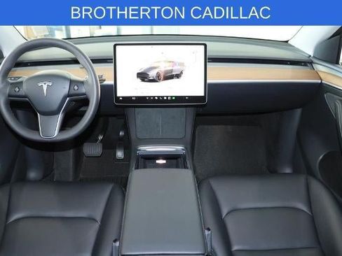 Used 2023 Tesla Model Y Long Range AWD/4WD image 29