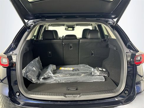 New 2025 MAZDA CX-5 AWD 2.5 S w/ Preferred Package image 16