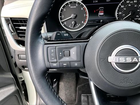 Used 2023 Nissan Rogue SL w/ SL Premium Package AWD/4WD image 23