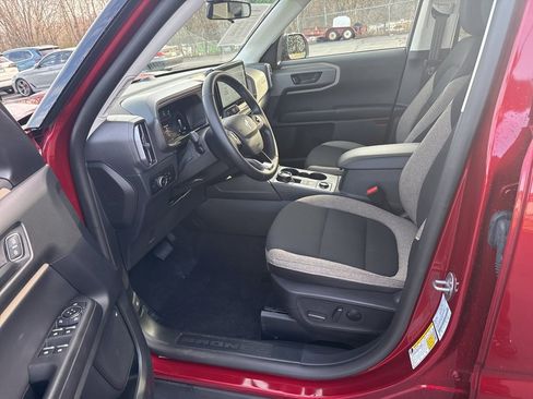 Used 2025 Ford Bronco Sport Big Bend w/ Convenience Package image 11