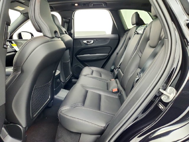 Used 2024 Volvo XC60 T8 Ultimate w/ Climate Package AWD/4WD image 29