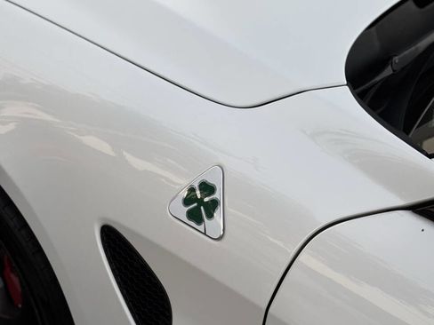 Used 2018 Alfa Romeo Giulia Quadrifoglio w/ Driver Assist Dynamic Package image 24