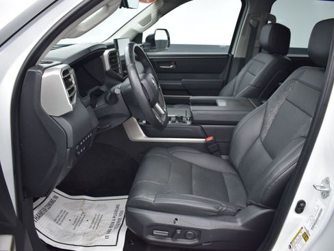 Used 2023 Toyota Sequoia SR5 w/ SR5 Premium Package image 17