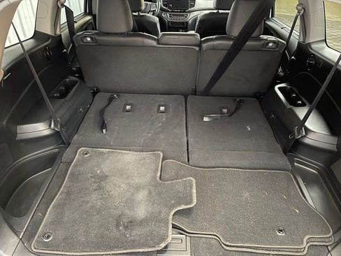 Used 2022 Honda Pilot Special Edition image 14