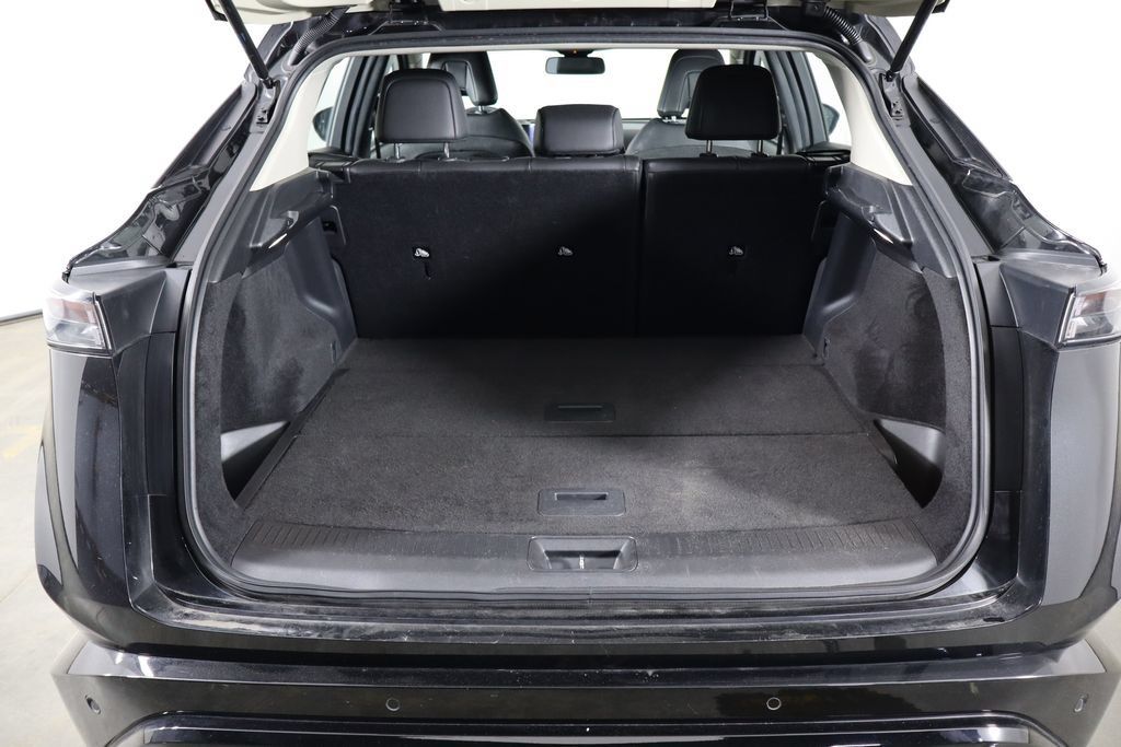 Used 2024 Nissan Ariya AWD image 17