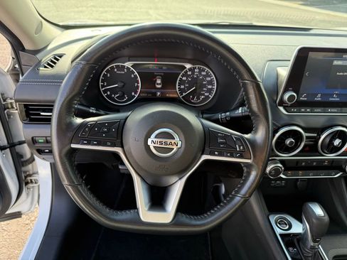 Used 2022 Nissan Sentra SV image 21