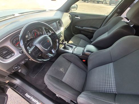 Used 2020 Dodge Charger R/T w/ Blacktop Package RWD image 5