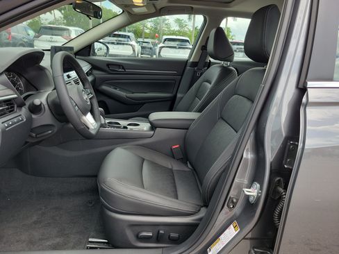 New 2026 Nissan Altima 2.5 SV w/ SV Premium Package FWD image 10