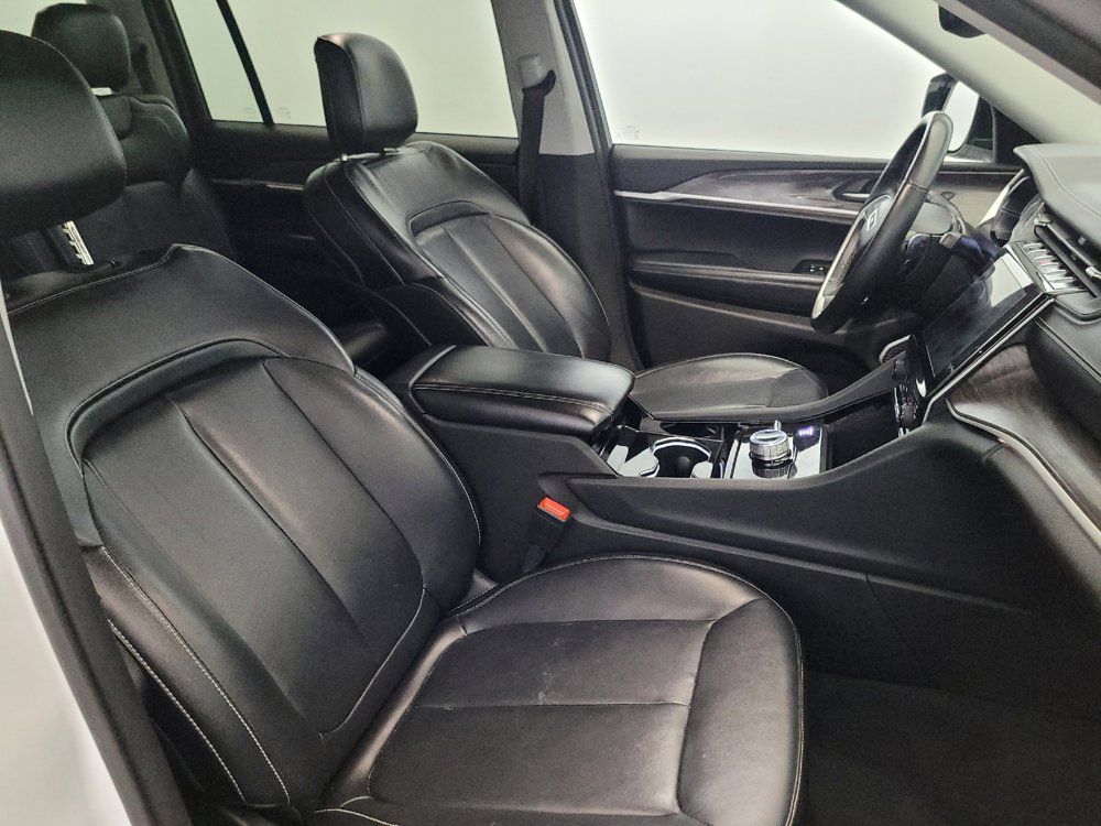 Used 2021 Jeep Grand Cherokee L Limited AWD/4WD image 21