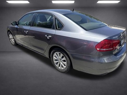 Used 2015 Volkswagen Passat 1.8T S FWD image 26