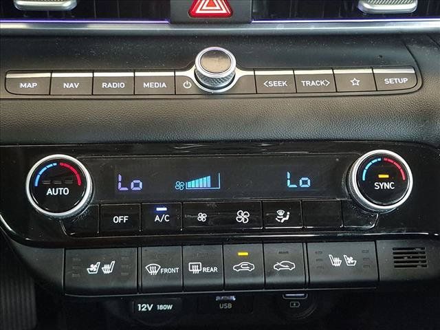 Used 2023 Hyundai Elantra Limited FWD image 12