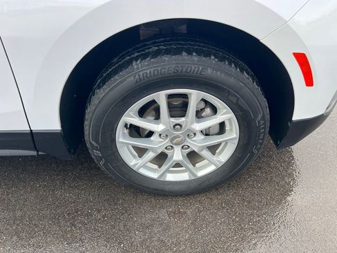 Used 2023 Chevrolet Equinox LT w/ Driver Convenience Package image 13