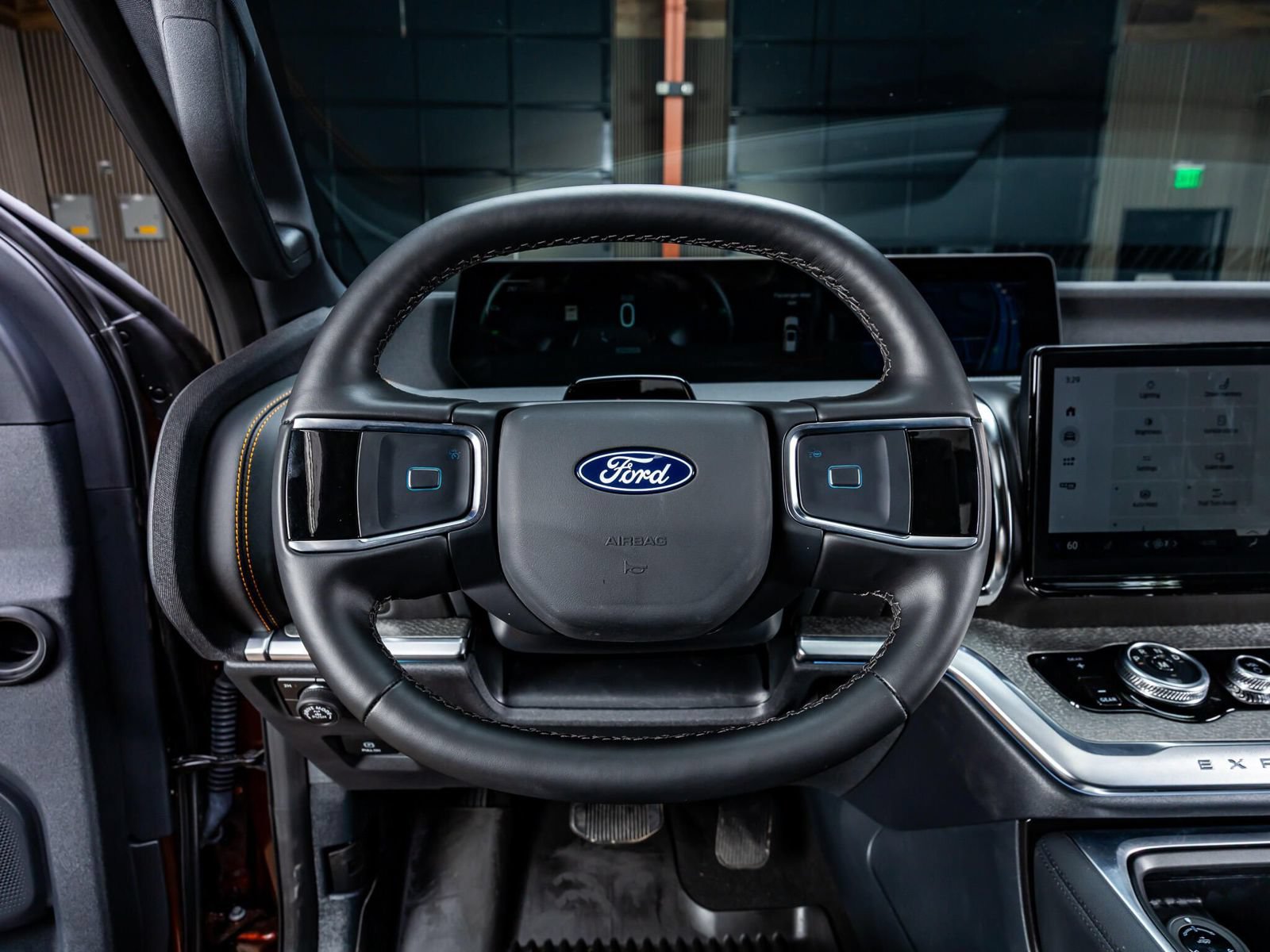Used 2027 Ford Expedition Tremor w/ Driver's Package AWD/4WD image 16