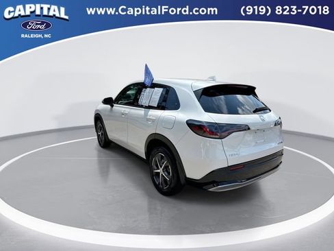 Used 2024 Honda HR-V EX-L image 6