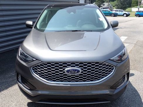Certified 2023 Ford Edge SEL w/ Convenience Package AWD/4WD image 12