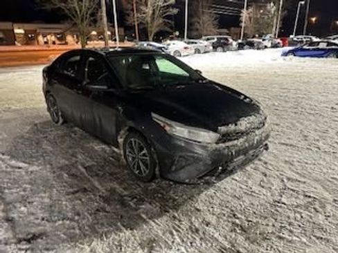 Certified 2024 Kia Forte LXS image 2