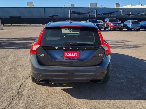 Used 2016 Volvo V60 T5 Premier w/ Protection Package FWD image 7