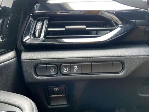 Used 2024 Acura MDX SH-AWD image 33