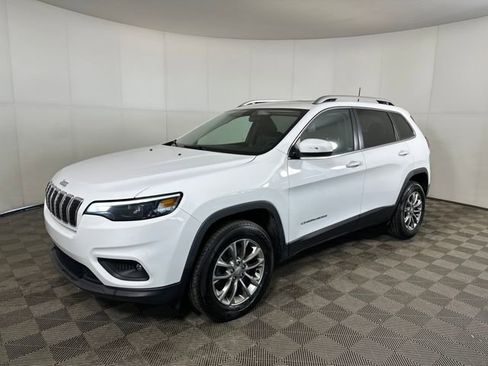 Used 2020 Jeep Cherokee Latitude Plus w/ Cold Weather Group image 7