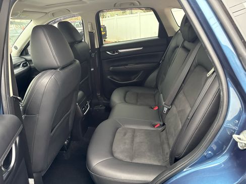 Used 2019 MAZDA CX-5 Touring image 10