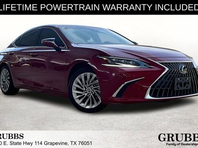 Used 2025 Lexus ES 300h w/ Accessory Package (Z2)