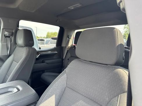 Used 2023 GMC Sierra 1500 Elevation AWD/4WD image 8
