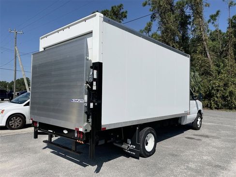 New 2025 Ford E-450 and Econoline 450 Super Duty w/ Power Equipment Group image 8