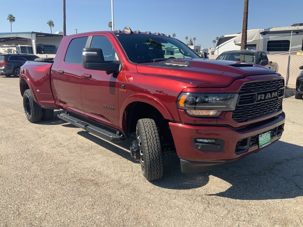 Certified 2023 RAM 3500 Limited AWD/4WD image 3