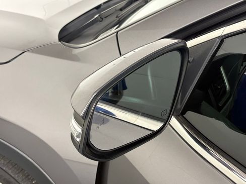 Used 2019 Toyota Highlander XLE image 13