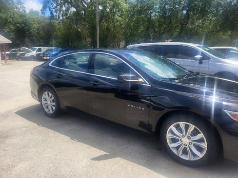 Used 2020 Chevrolet Malibu LT FWD image 7