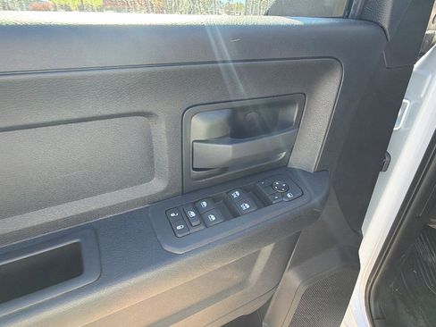 New 2026 RAM 5500 Tradesman w/ Chrome Appearance Group AWD/4WD image 16