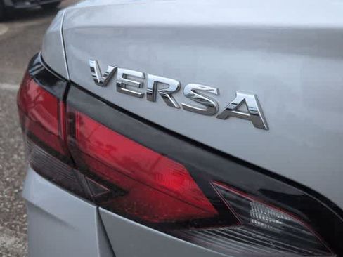 Used 2024 Nissan Versa SV FWD image 12